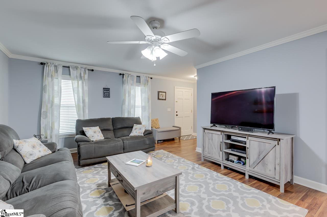 3 Green Ridge Place Taylors, SC 29687 - Photo 6 of 36 Gallery Image 6
