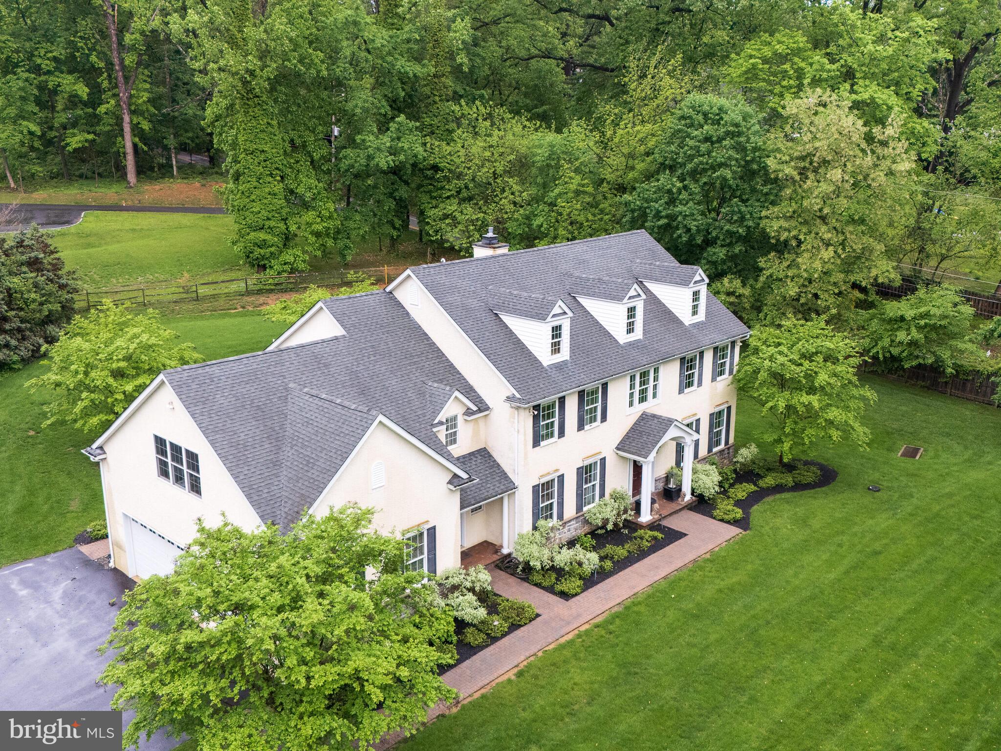 131 Devon Road Paoli, PA 19301 - Photo 4 of 70