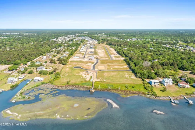 $595,000 | 76 Solstice Way, Hampstead, NC 28443