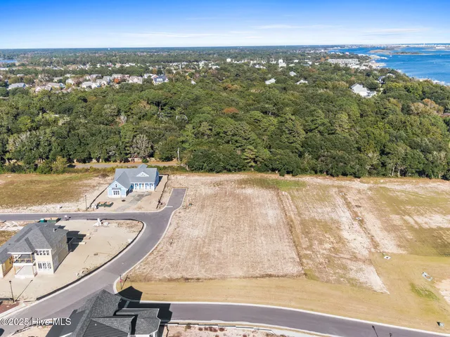 $595,000 | 76 Solstice Way, Hampstead, NC 28443