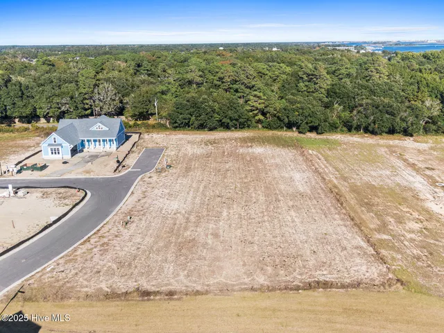 $595,000 | 76 Solstice Way, Hampstead, NC 28443