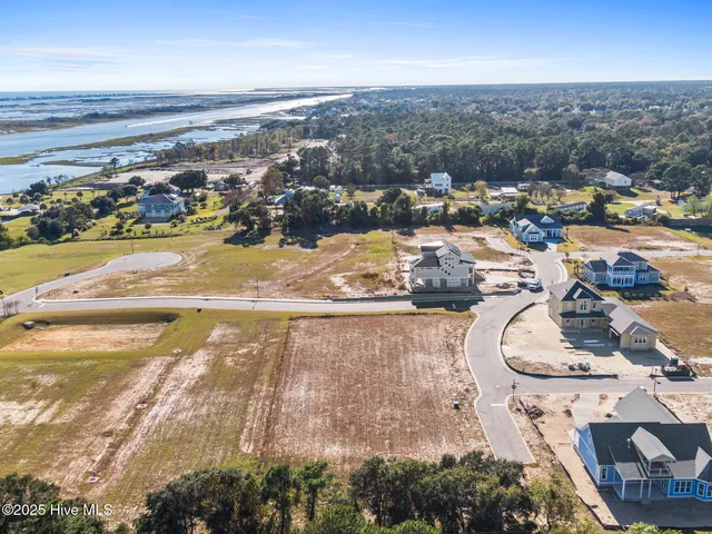 $595,000 | 76 Solstice Way, Hampstead, NC 28443