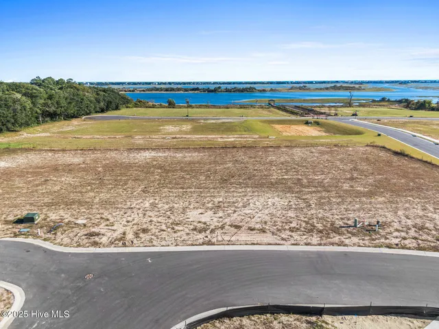 $595,000 | 76 Solstice Way, Hampstead, NC 28443