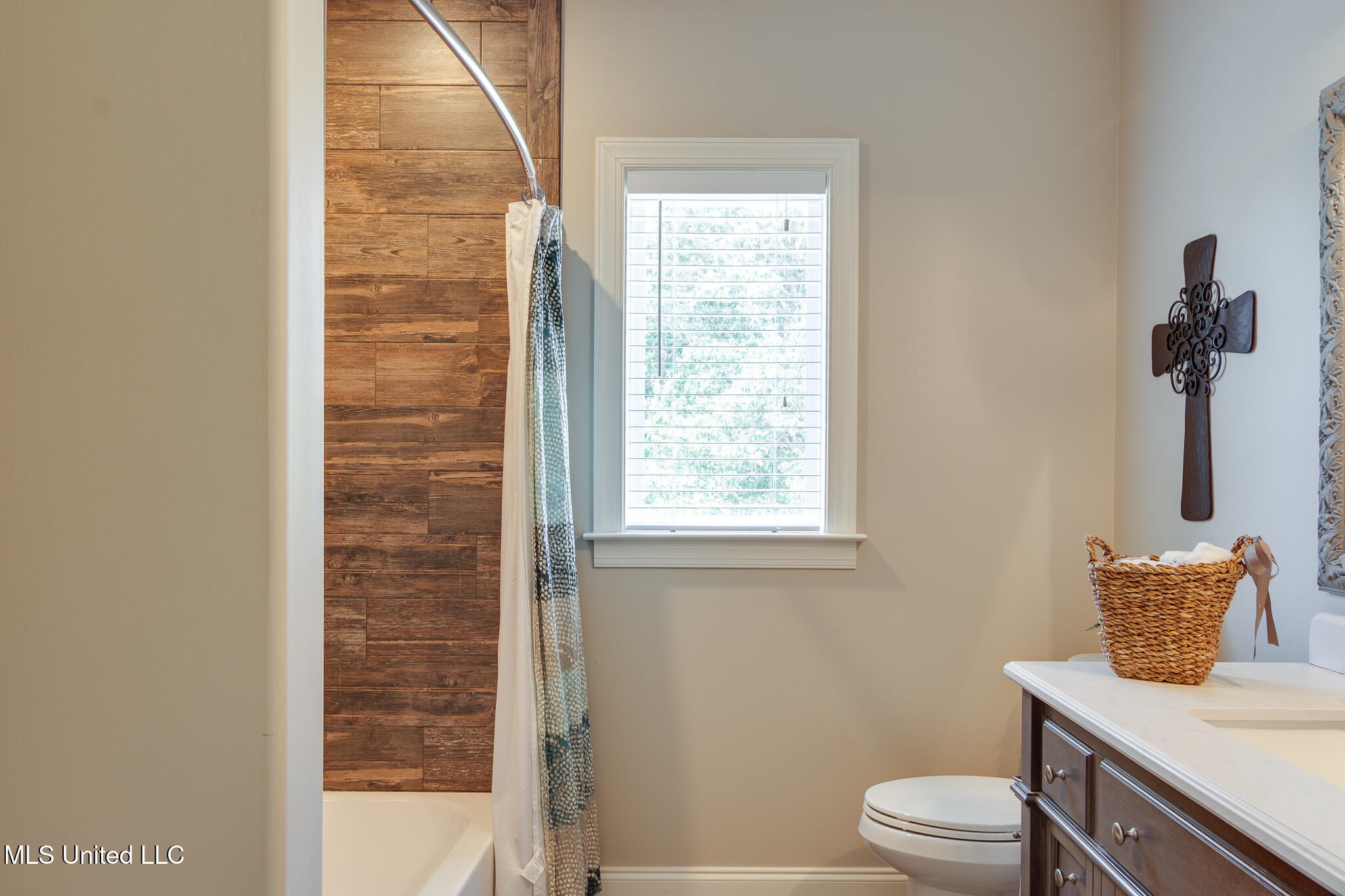 104 Spring Oak Drive Lamar, MS 38642 - Photo 35 of 49 104 Spring Oak Drive-42