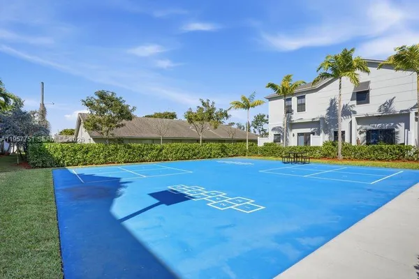 $3,350 | 816 Northwest 3rd Street, Unit 818, Pompano Beach, FL 33060