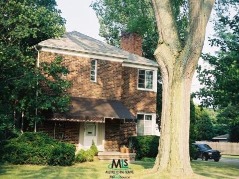 696 Neff Road Grosse Pointe, MI 48230 - Photo 1 of 1 13296.JPG