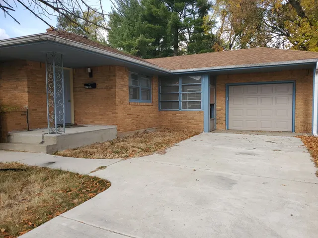 $119,000 | 2511 Ashland Avenue, Rockford, IL 61101