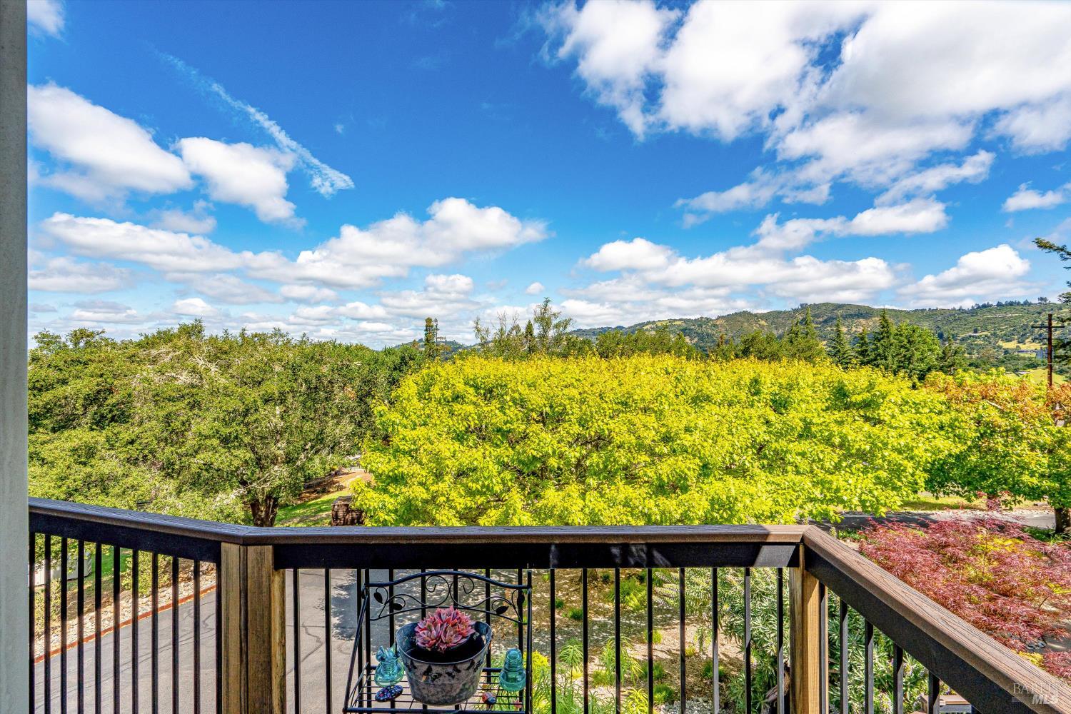 4089 Bayberry Drive Santa Rosa, CA 95404 - Photo 5 of 68