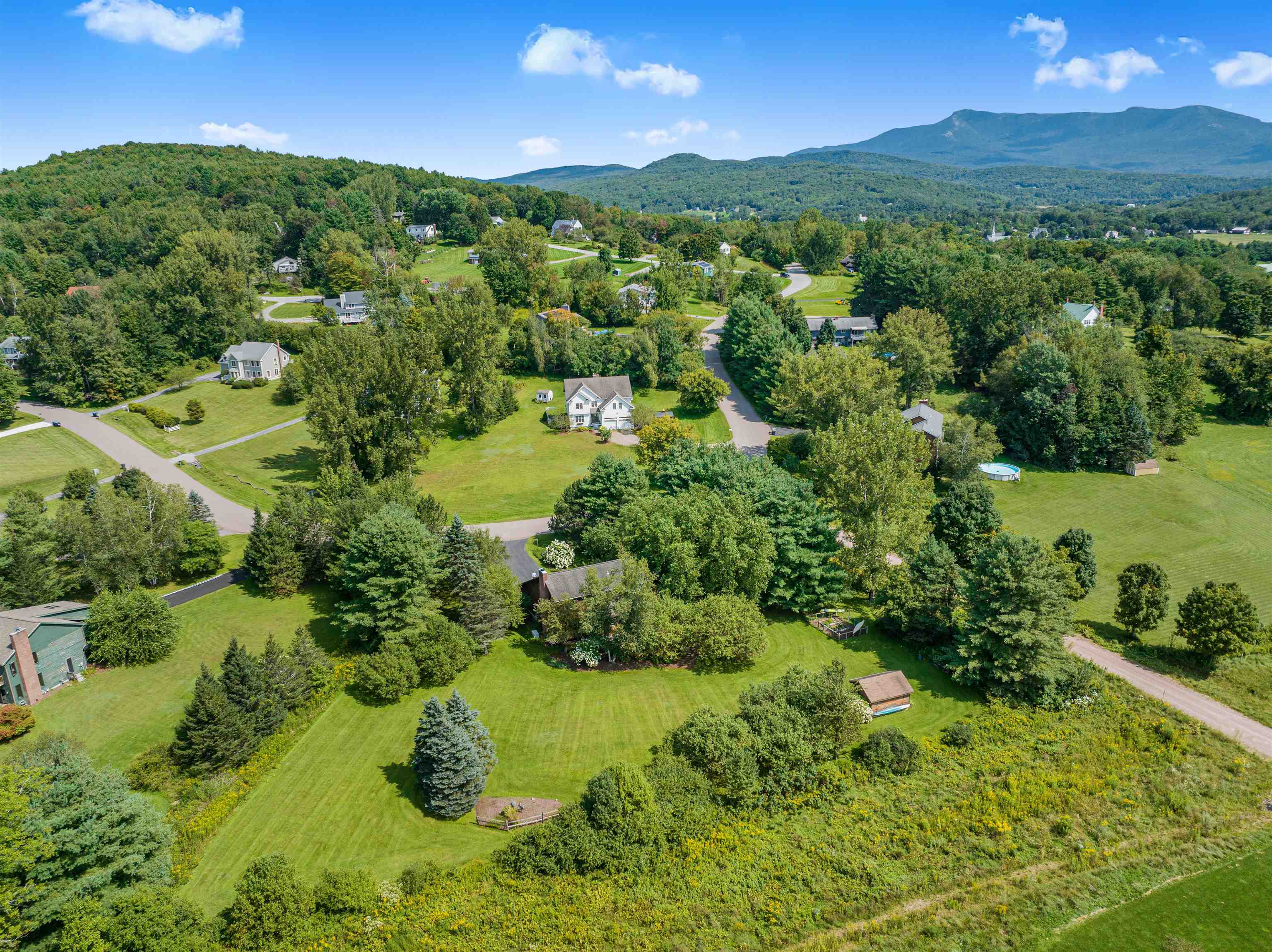 13 Meadow Drive Jericho, VT 05465 - Photo 13 of 40