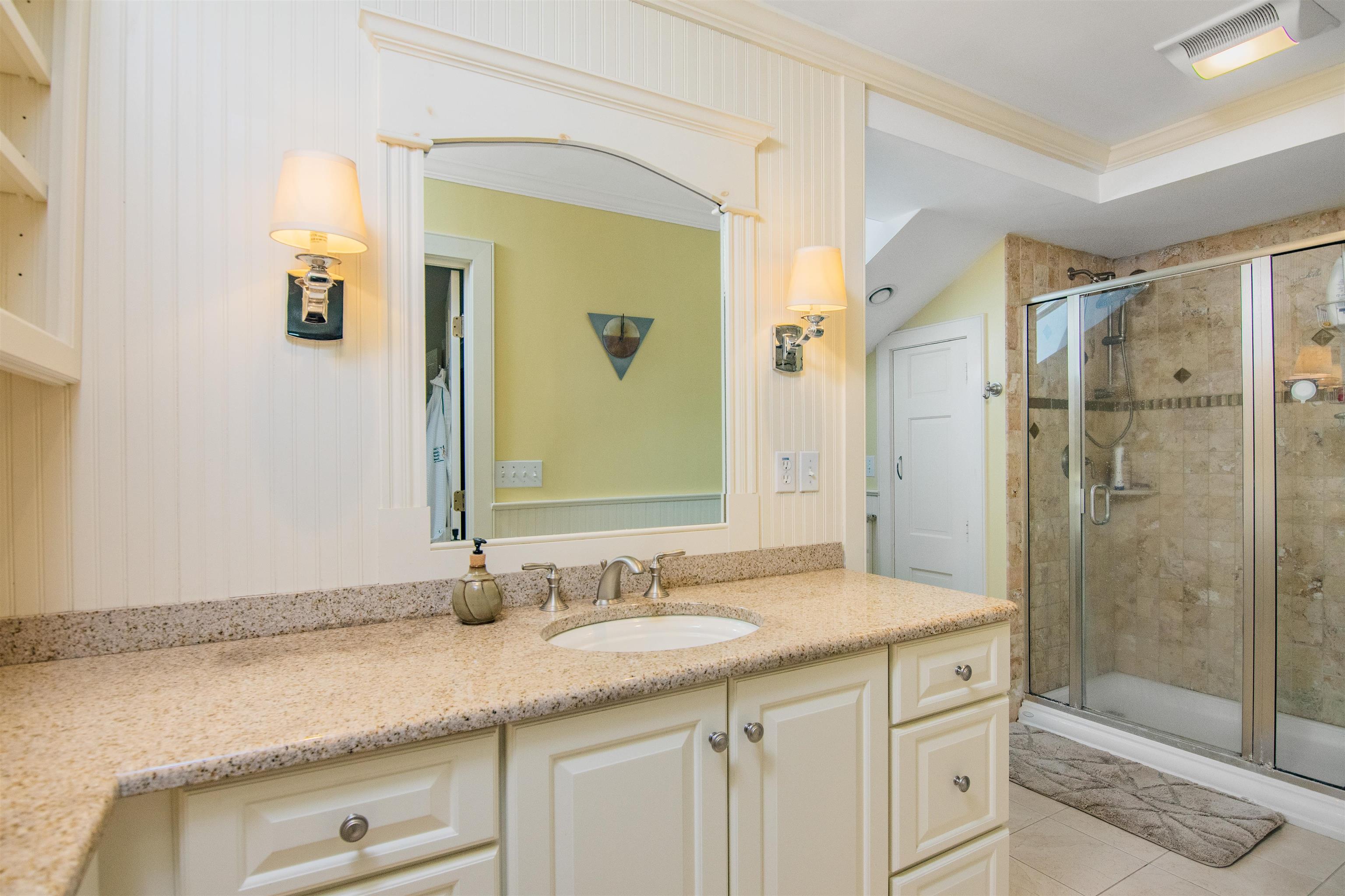 13 Meadow Drive Jericho, VT 05465 - Photo 22 of 40