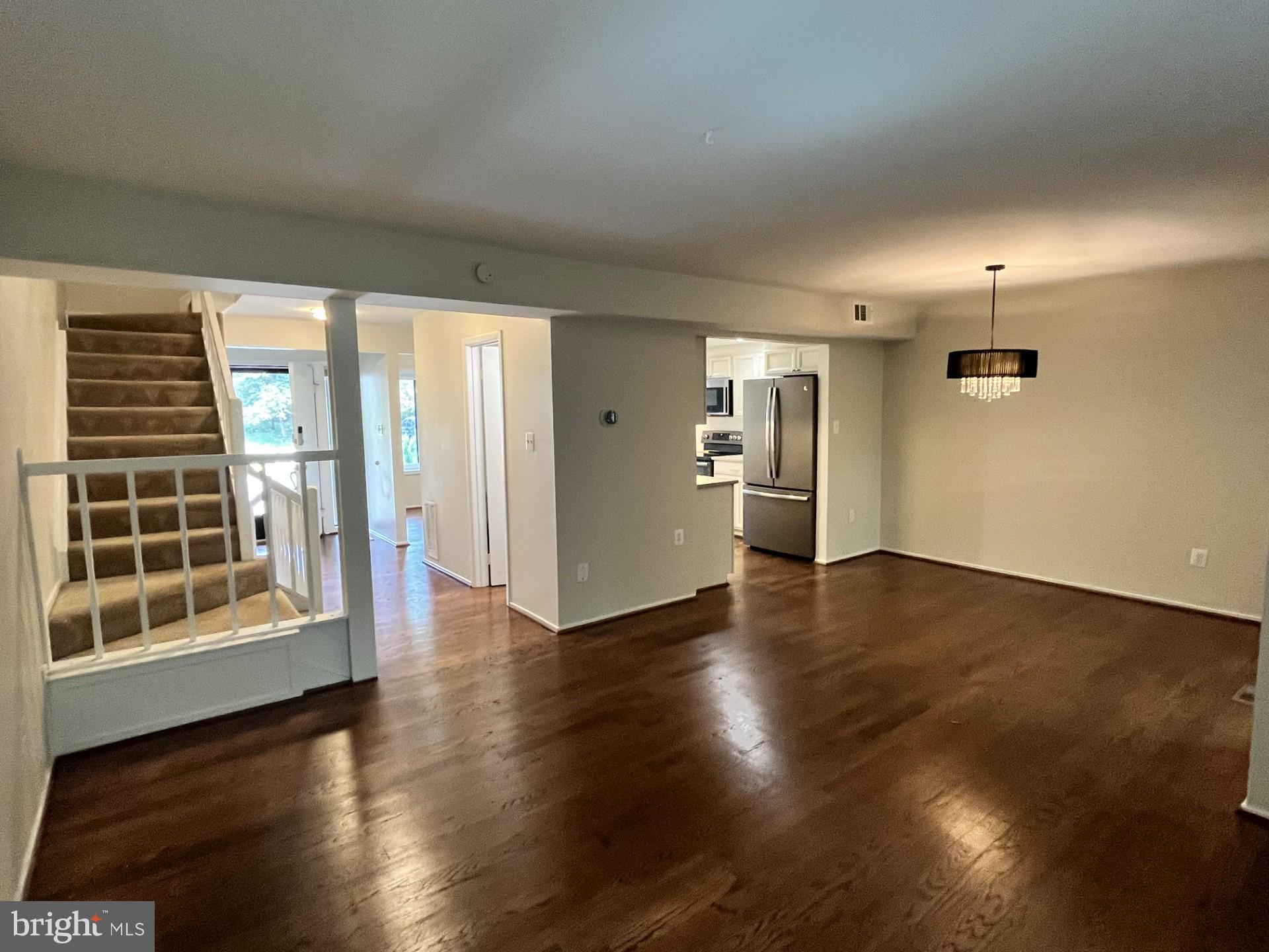 2007 Winged Foot Court Reston, VA 20191 - Photo 8 of 20 Gallery Image 8