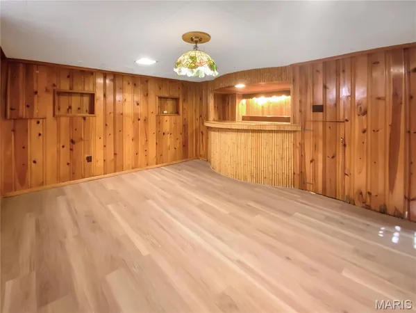$223,000 | 826 Catskill Drive, St. Louis, MO 63125