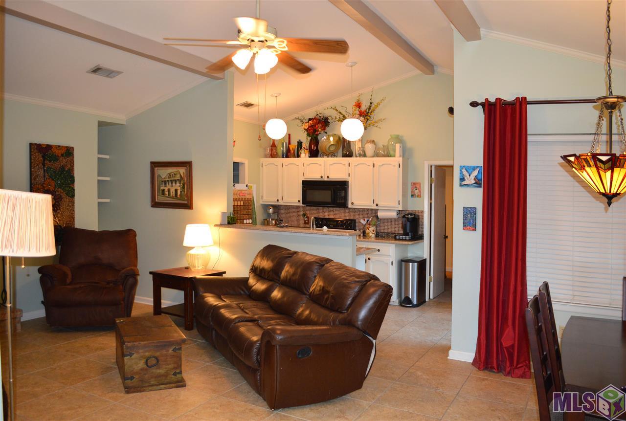 8030 Pennth Avenue, Unit B Baton Rouge, LA 70809 - Photo 2 of 14 Gallery Image 2