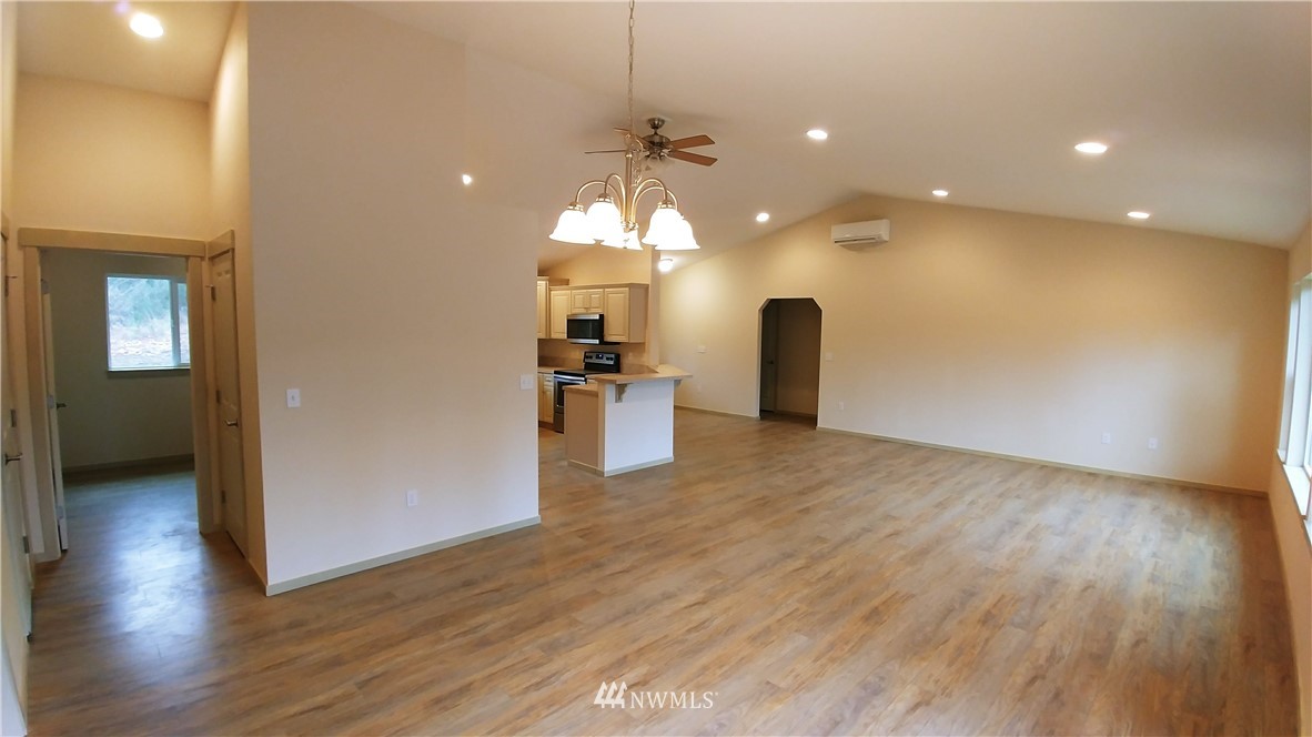 1125 East Sunset Hill Road Shelton, WA 98584 - Photo 11 of 25