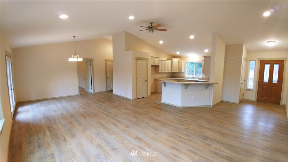 1125 East Sunset Hill Road Shelton, WA 98584 - Photo 10 of 25