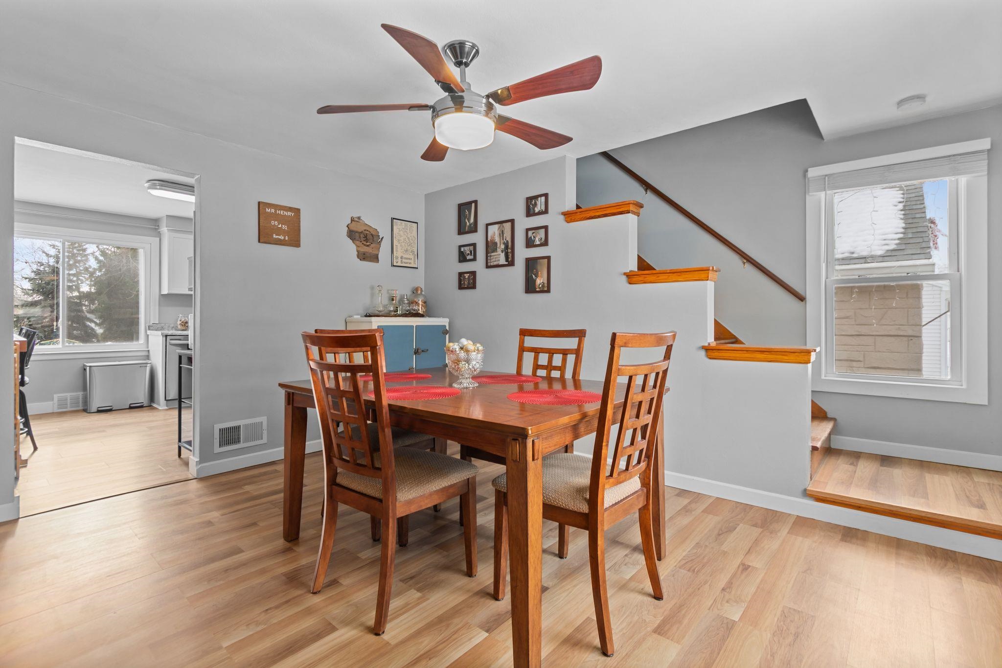 929 Harding Street Menasha, WI 54952 - Photo 11 of 44