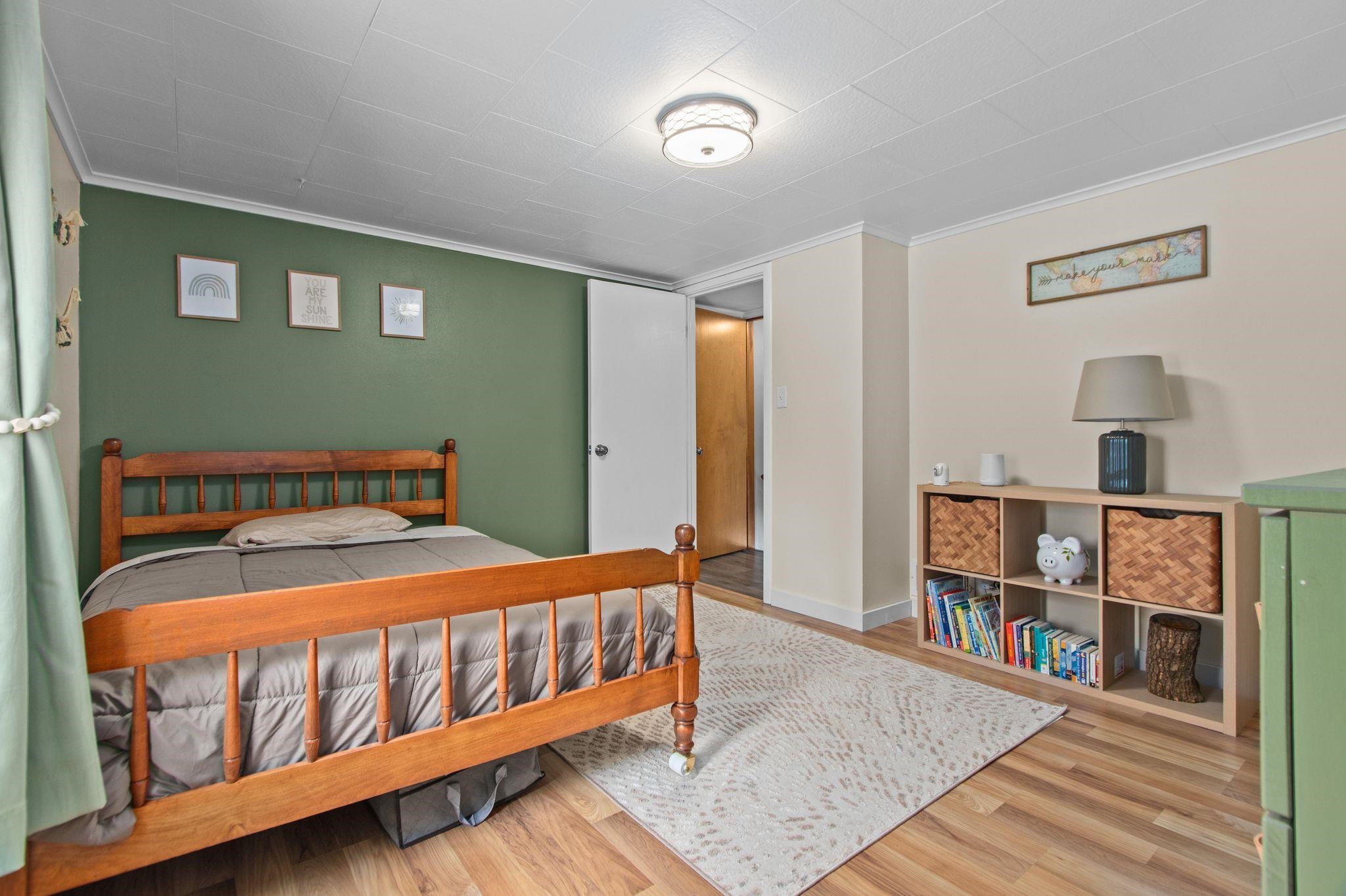 929 Harding Street Menasha, WI 54952 - Photo 28 of 44