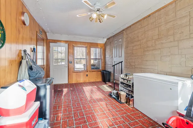 $269,900 | 929 Harding Street, Menasha, WI 54952