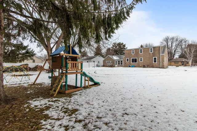 $269,900 | 929 Harding Street, Menasha, WI 54952