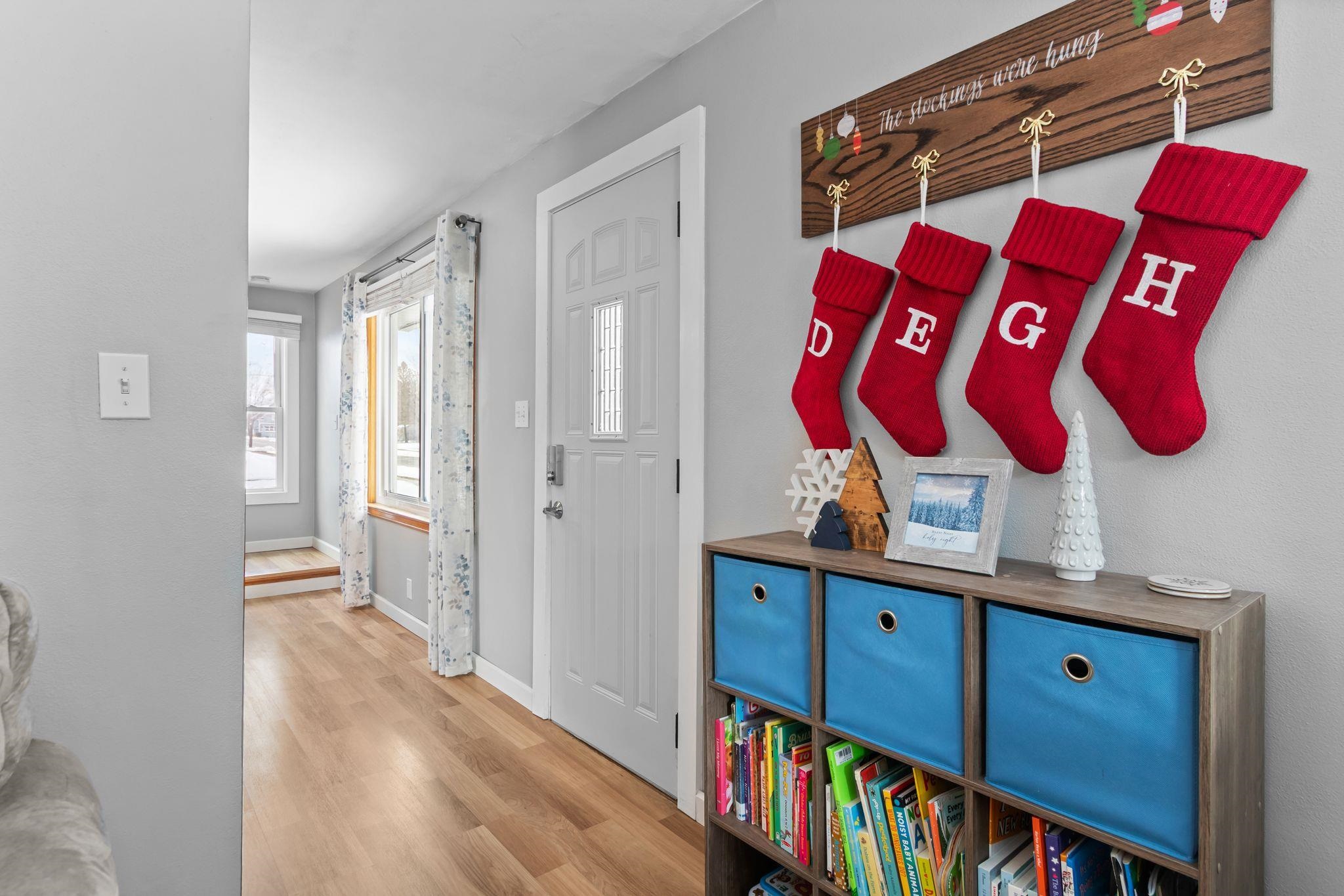 929 Harding Street Menasha, WI 54952 - Photo 10 of 44