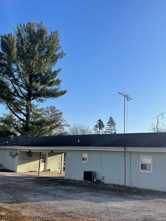 $825 | 415 North Kimble Drive, Unit DUPLEX A, Bloomington, IN 47404