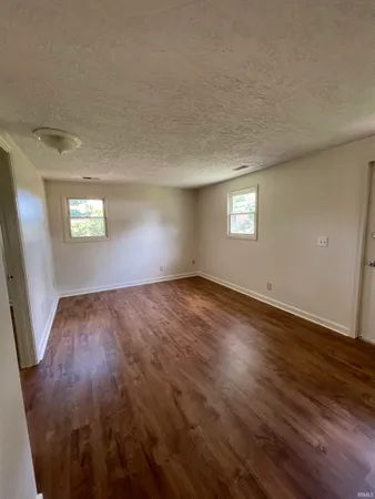 $825 | 415 North Kimble Drive, Unit DUPLEX A, Bloomington, IN 47404