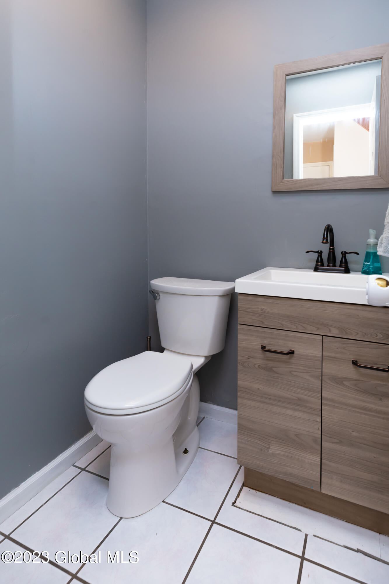 5 Neil Court Rensselaer, NY 12144 - Photo 8 of 28 IMG_7641