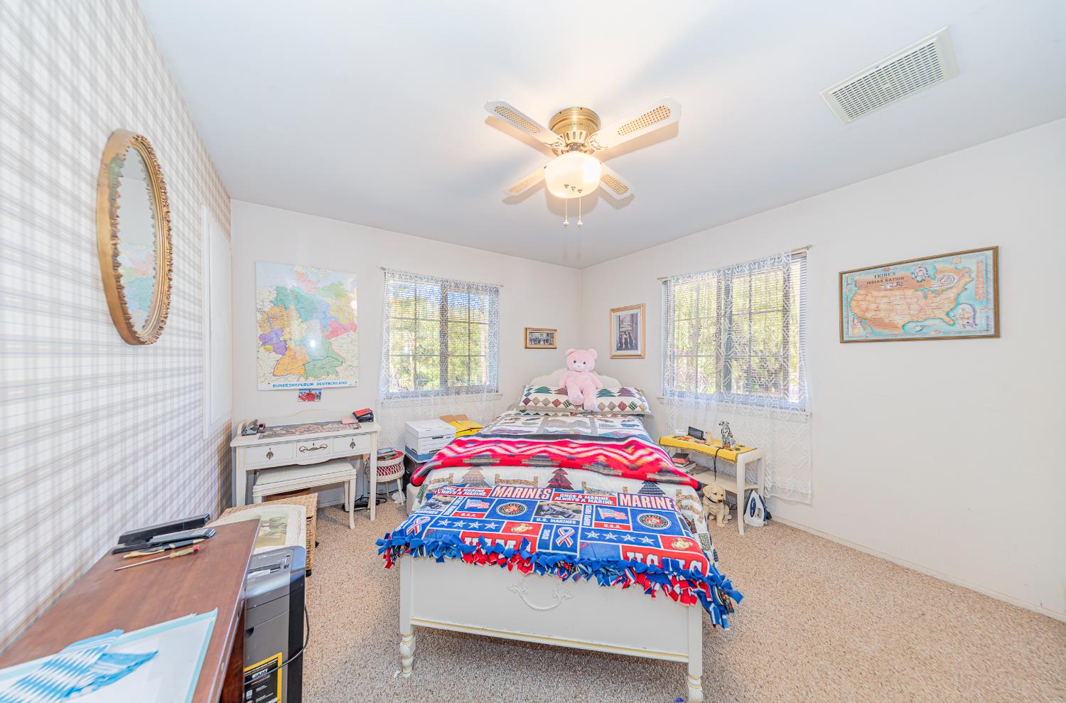 42585 Buckeye Road Oakhurst, CA 93644 - Photo 15 of 55 a bedroom with a bed and a window