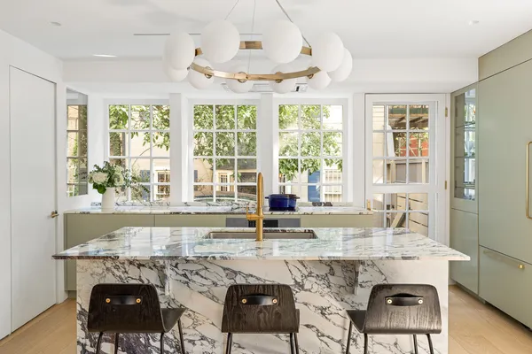 $9,250,000 | 24 Middagh Street | Brooklyn Heights