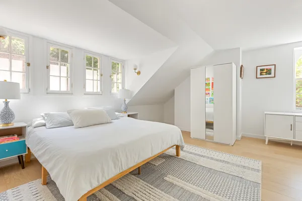 $9,250,000 | 24 Middagh Street | Brooklyn Heights