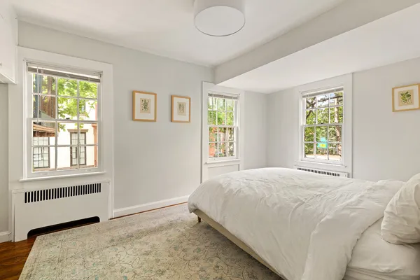 $9,250,000 | 24 Middagh Street | Brooklyn Heights