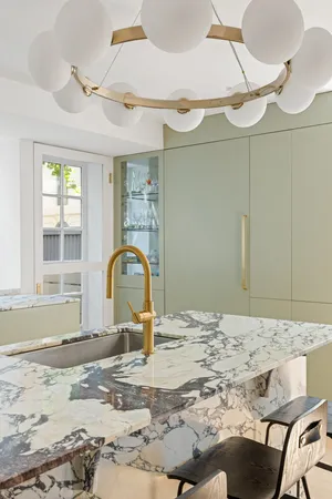 $9,250,000 | 24 Middagh Street | Brooklyn Heights