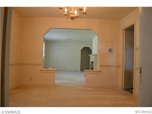 5816 West Rois Road Richmond, VA 23227 - Photo 9 of 16 Dining Room