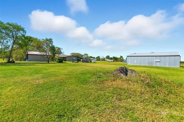 $265,000 | 5633 Cormier Road, Vinton, LA 70668