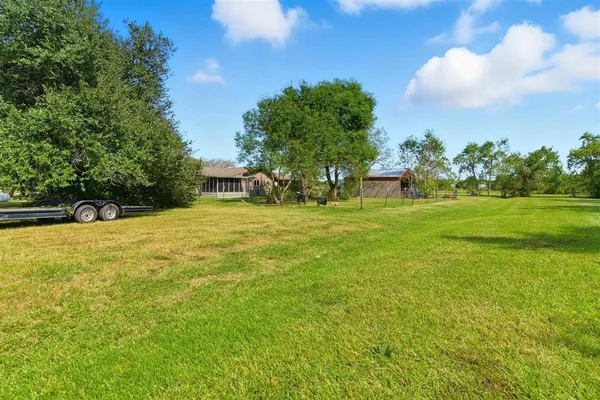 $265,000 | 5633 Cormier Road, Vinton, LA 70668