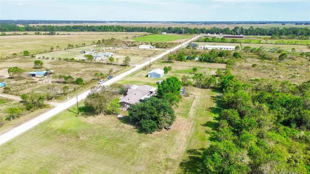 $265,000 | 5633 Cormier Road, Vinton, LA 70668