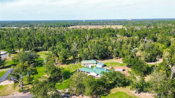 $265,000 | 5633 Cormier Road, Vinton, LA 70668