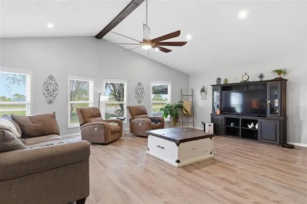 $265,000 | 5633 Cormier Road, Vinton, LA 70668