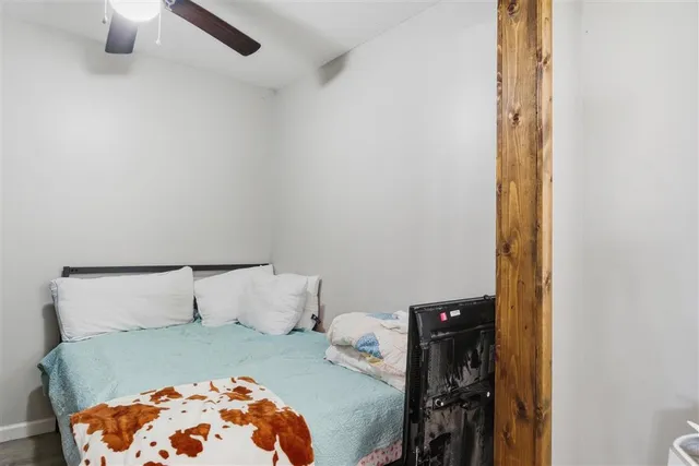 $265,000 | 5633 Cormier Road, Vinton, LA 70668