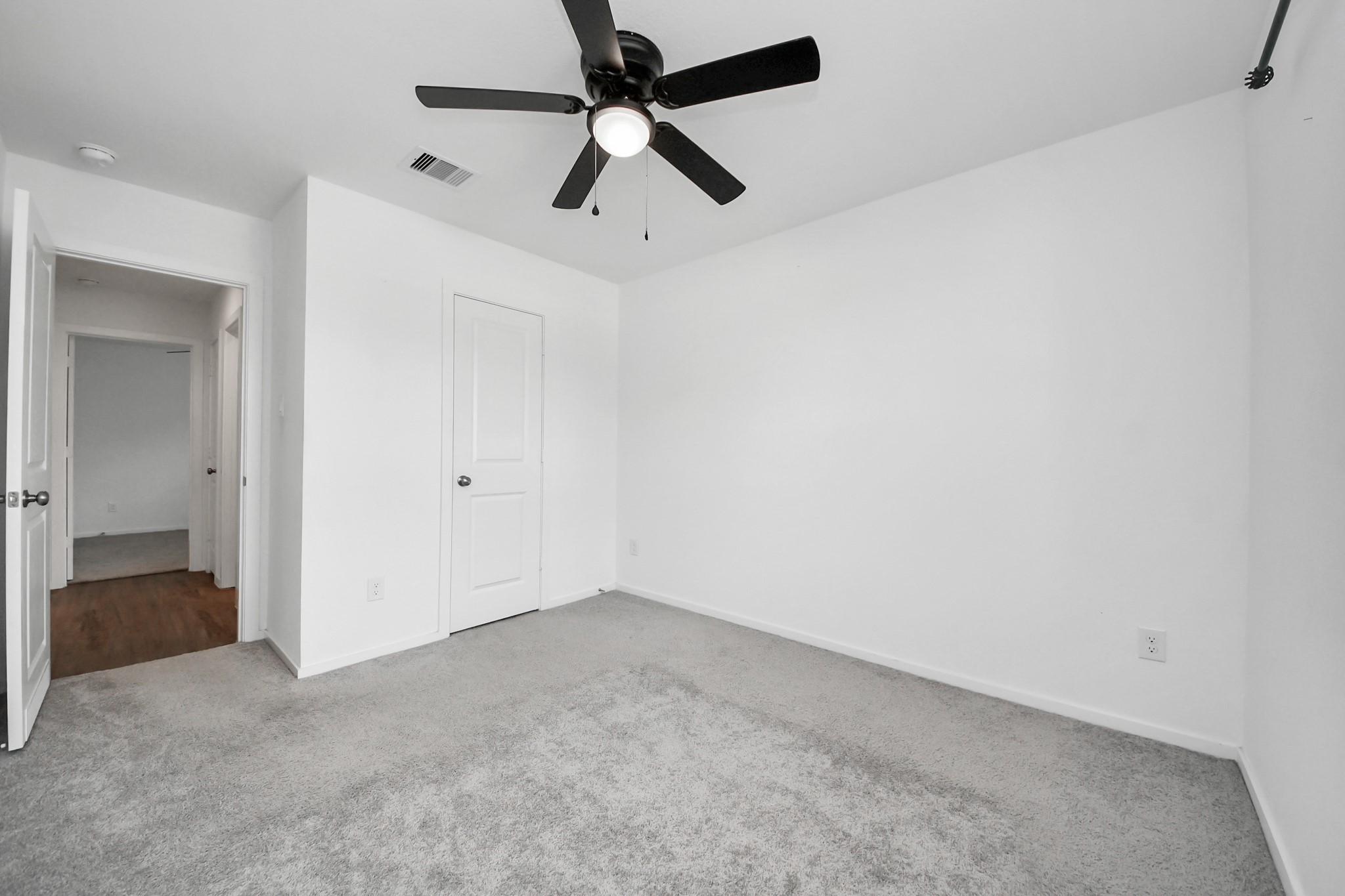 1607 Red Oak Drive Rosenberg, TX 77471 - Photo 13 of 39