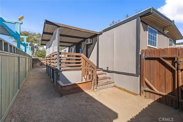 a house view with a backyard space