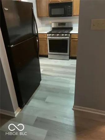 $2,390 | 12656 Crescent Drive, Carmel, IN 46032