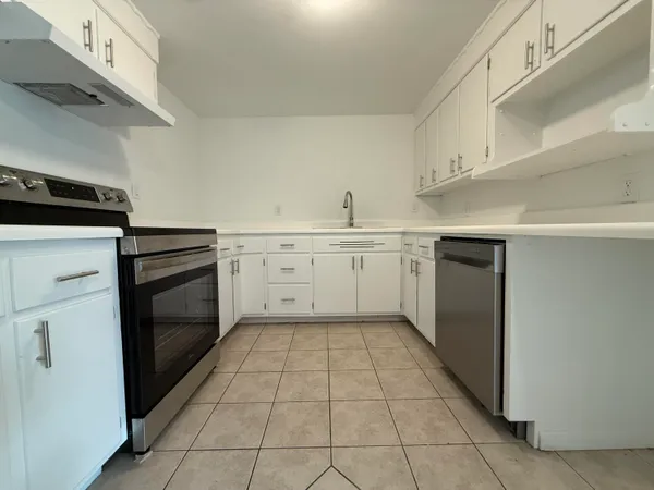 $199,900 | 109 Prospect Street, Bangor, MI 49013