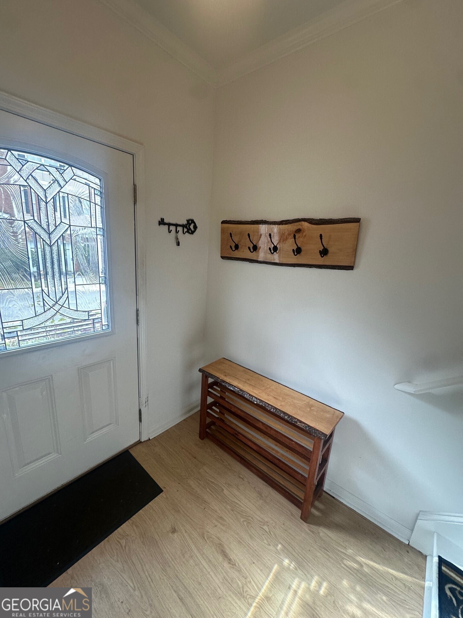 3060 Lauren Parc Road Decatur, GA 30032 - Photo 11 of 34 a room with a bed and a window