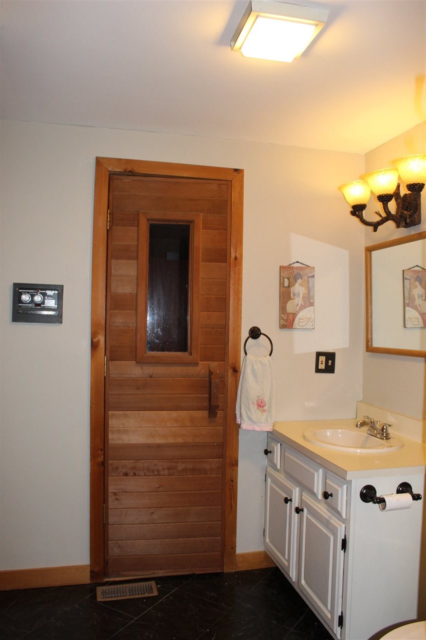 252 Forest Mountain Road Peru, VT 05152 - Photo 19 of 36