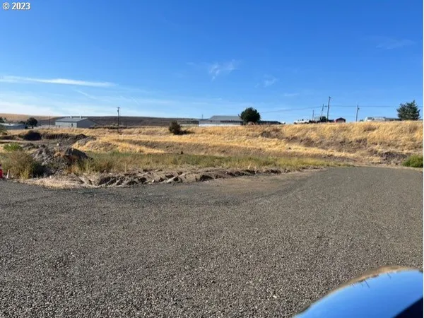 $500,000 | 0 Northeast School Drive, Unit 15, Pendleton, OR 97801