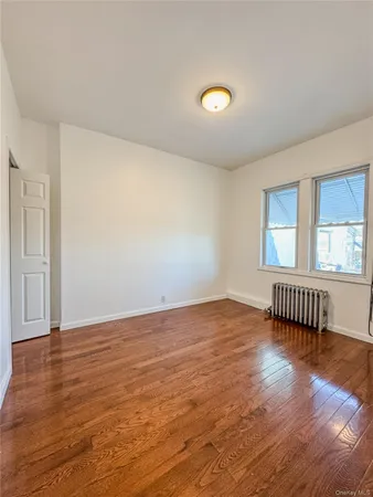 $3,200 | 209-211 Main Street, Unit 2N, Farmingdale, NY 11735