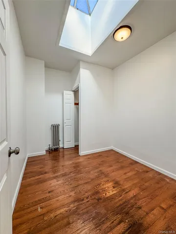 $3,000 | 209-211 Main Street, Unit 2N, Farmingdale, NY 11735