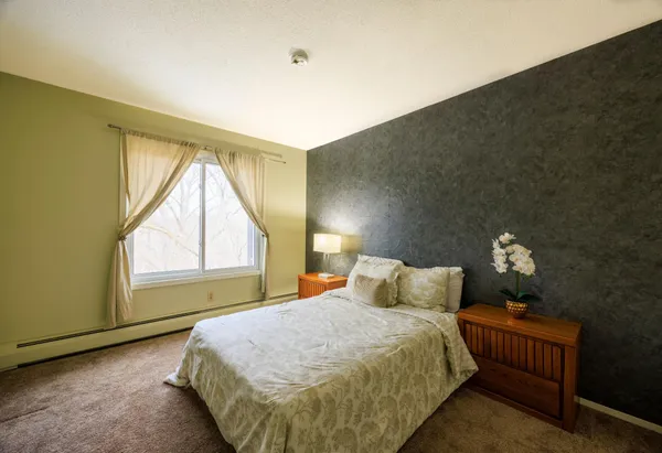 $145,000 | 183 Little Canada Road East, Unit 310, Little Canada, MN 55117