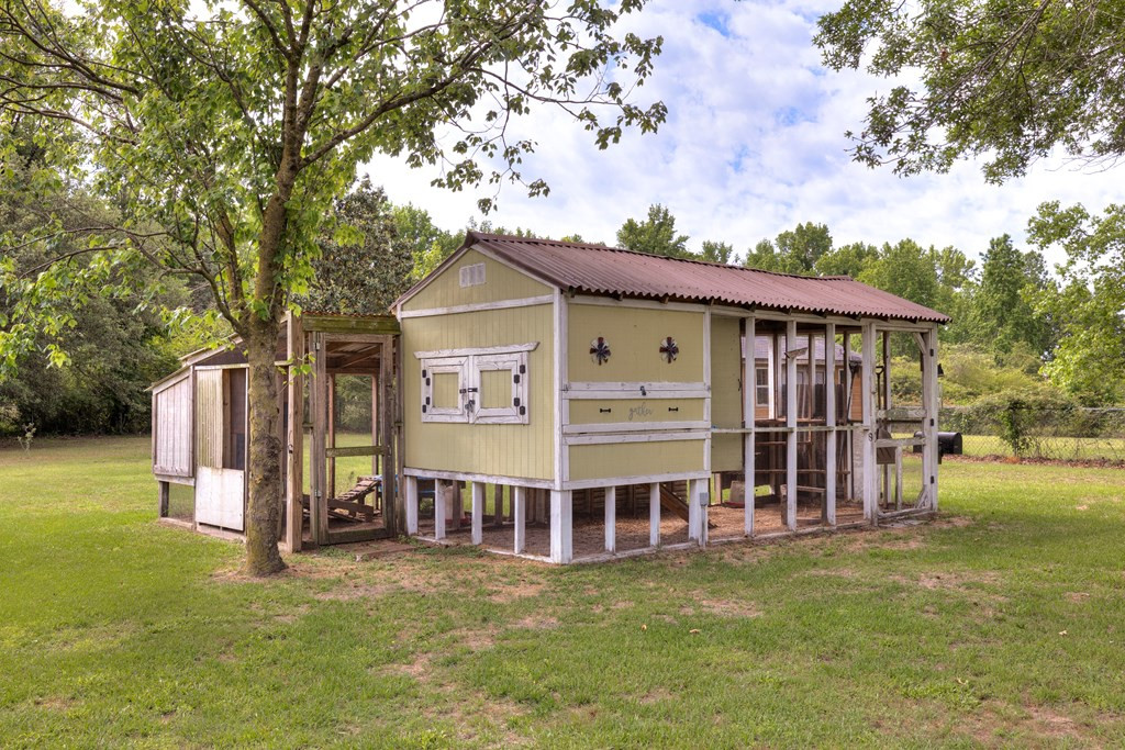4060 Bethel Church Road Sumter, SC 29154 - Photo 4 of 40 Gallery Image 4